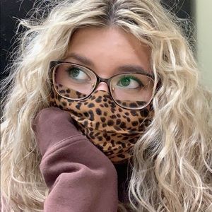 Meet your Posher, Mackenzie